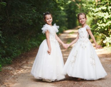 happy-beautiful-girls-with-white-wedding-dresses-PJG9K5R