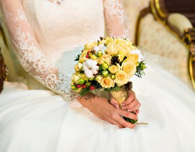 wedding-bouquet-PHA65YR